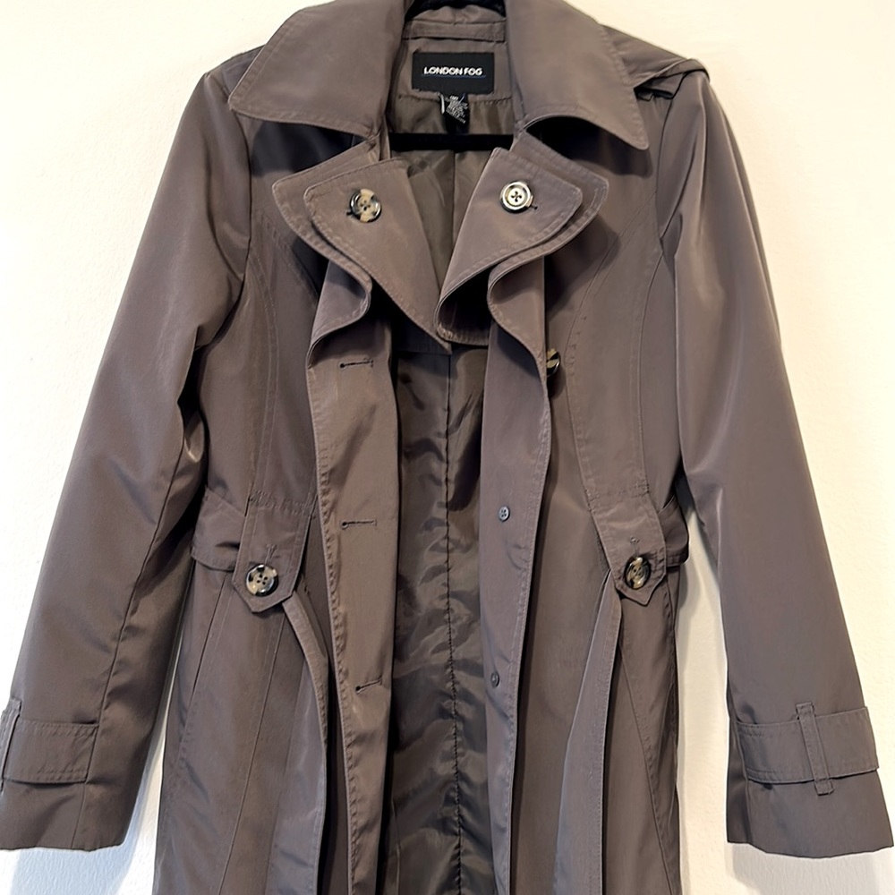 Brown casual trench with hood
